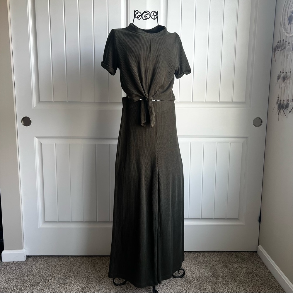 NWT Abercrombie & Fitch 2-Piece Set